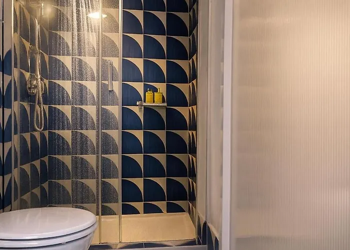 Πανσιόν Design Κάπρι